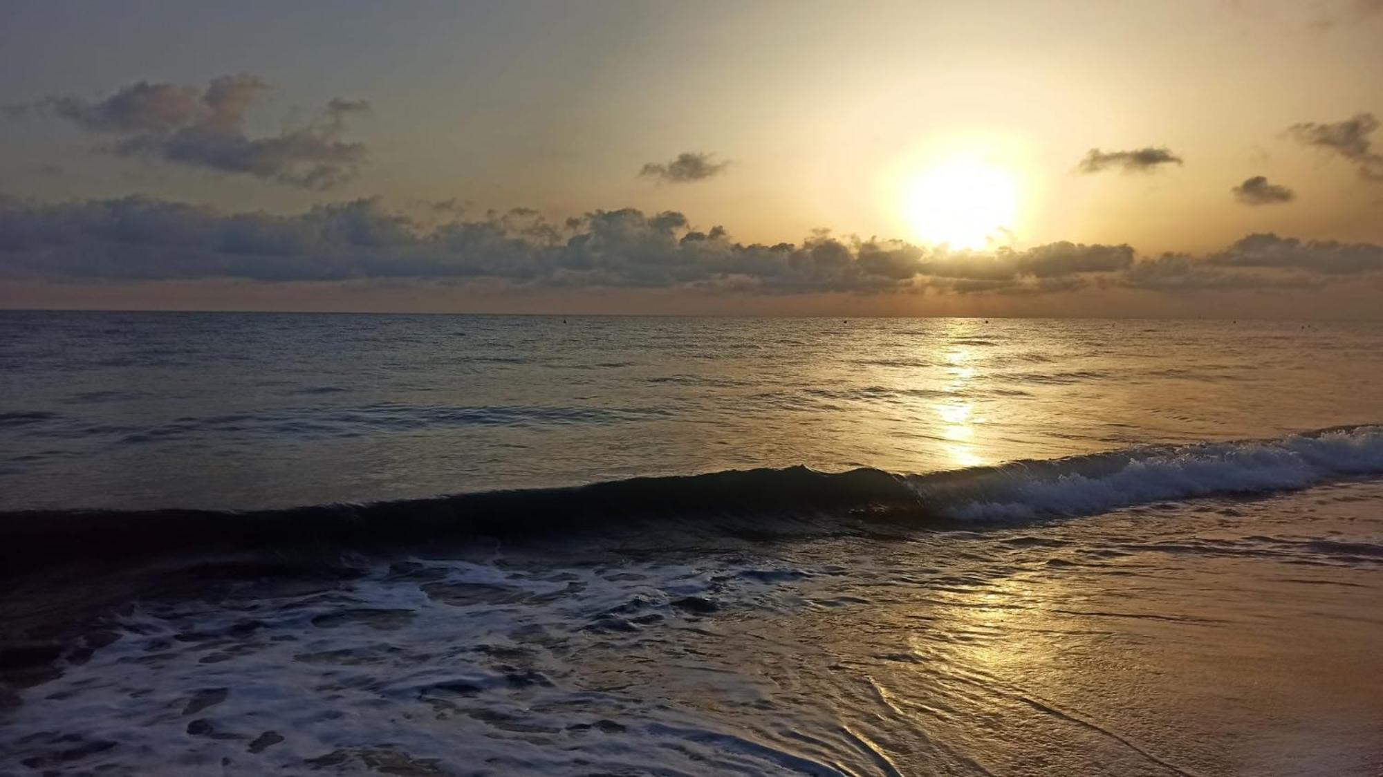 Апартаменты La Playa A 2 Minutos Y 14 Segundos A Pie Дения Экстерьер фото